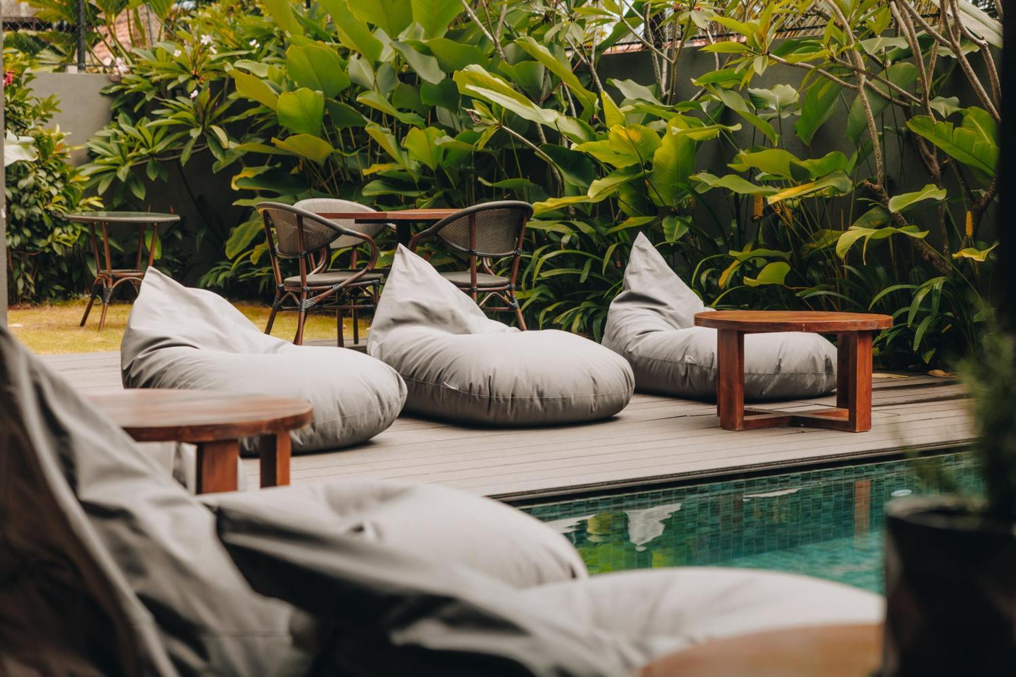 Bohemian Nest Hotel Negombo Exterior foto